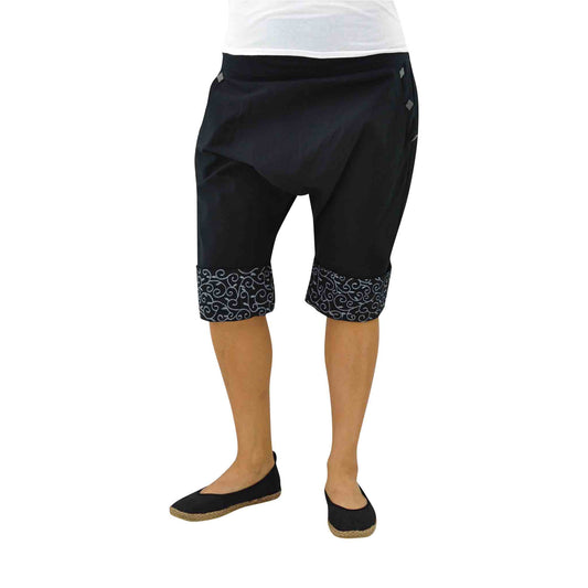 Pantalones cagados cortos Pokhara